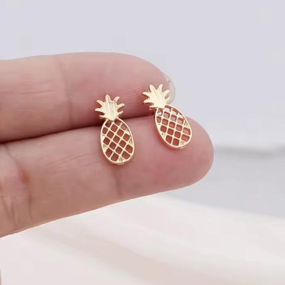 Anthropologe Rose gold Pineapple Stud Earrings - Picture 4 of 7